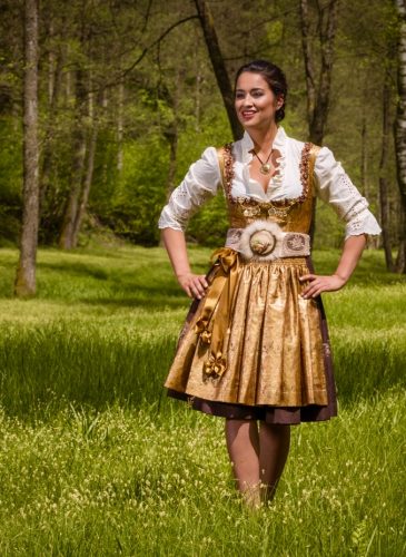 ko-zauber-dirndl-couture-alula-4